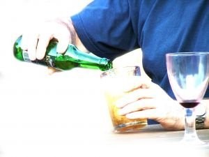 Каково это - жить с алкоголиком: 5 ошибок