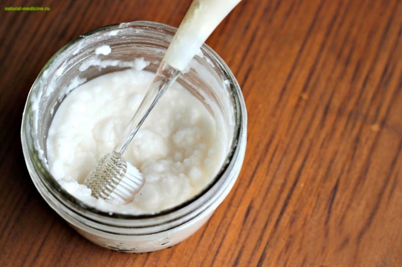 Отбеливание зубов с солью: 2 народных рецепта