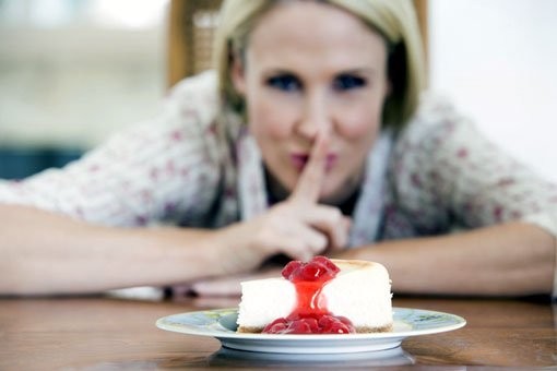 Как справиться с зависимостью от сладкого
