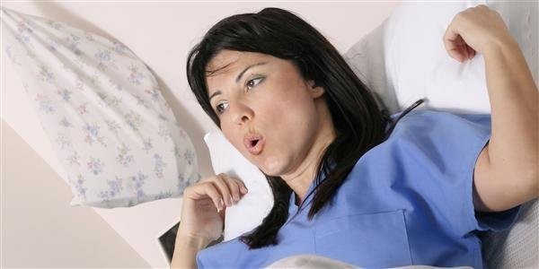 Правильное дыхание при схватках и во время родов