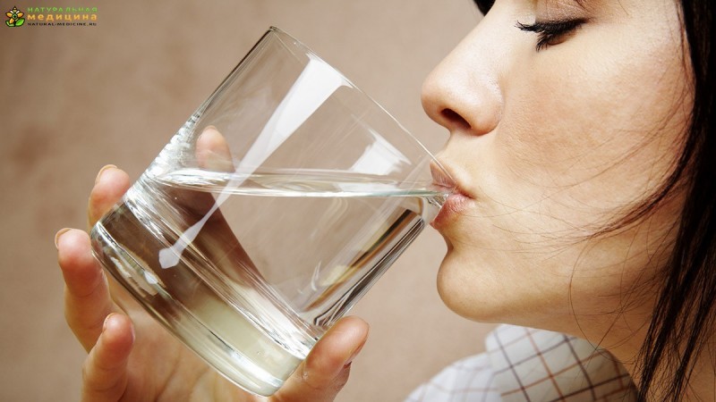 Зачем и сколько пить воды: 5 причин