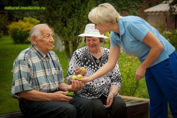 Как выбрать хороший пансионат для пожилого человека
