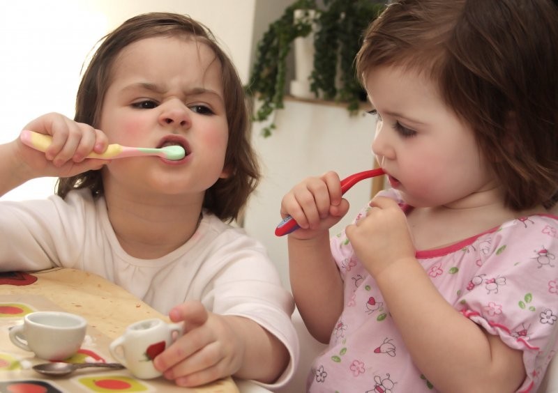 Особенности применения фторосодержащей зубной пасты для детей