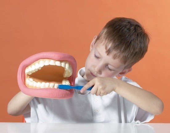 Здоровые зубы должны быть у мамы и папы
