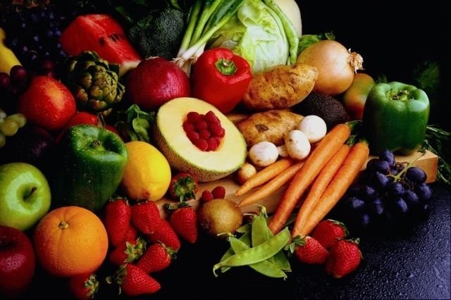 Свежие фрукты и овощи полезнее витаминов в таблетках